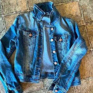 Like new Noisy May Jean Jacket - size xs but stretchy fit.